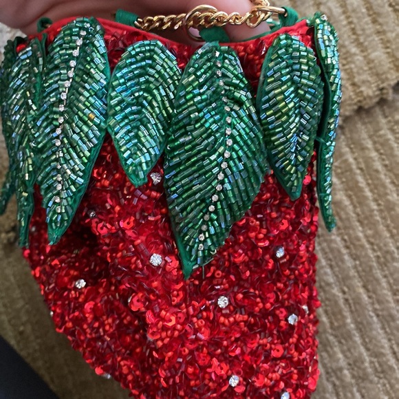 NWT Zara Strawberry Sequin Bag - Picture 8 of 17